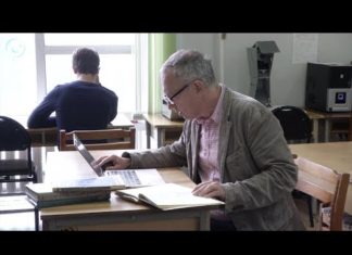 Передвижную выставку «Художник в гимнастерке» открыли в Болотном