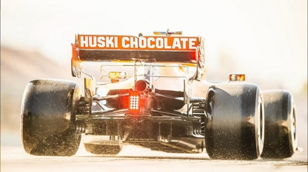 Новый виток шпионажа в &laquo;Ф-1&raquo;: &laquo;Феррари&raquo; тотально параноит, &laquo;Мерседесу&raquo; на все плевать. Рассказ русского фотографа-очевидца