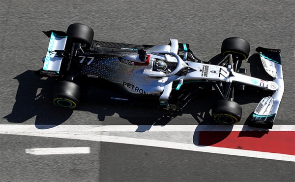 Команды &laquo;Ф-1&raquo; переключились на спасение жизней: готовят производство аппаратов ИВЛ. В Англии их нужно на $450 миллионов