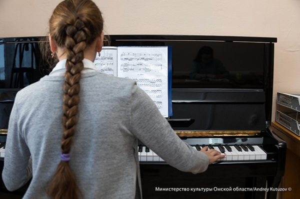 На ремонт омских школ искусств выделили 225 миллионов