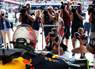 Второй сезон сериала Netflix о «Ф-1»: сюжеты – рваные, зато мы узнали, что мать пилота «Ред Булл» сидела в тюрьме