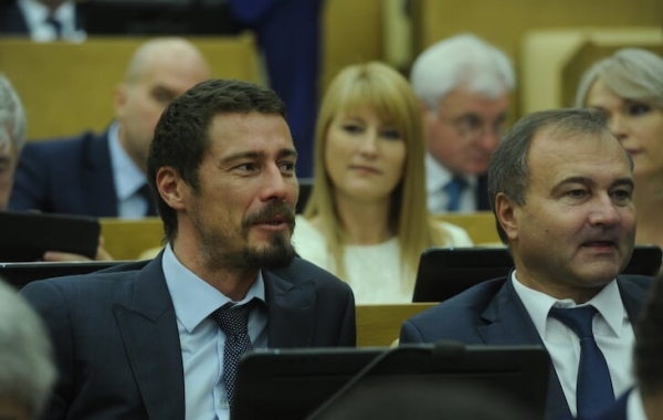 Метафизический разговор с Сафиным: смерти нет, деньги &ndash; фантики, любовь &ndash; привидение. Но кошки &ndash; святое