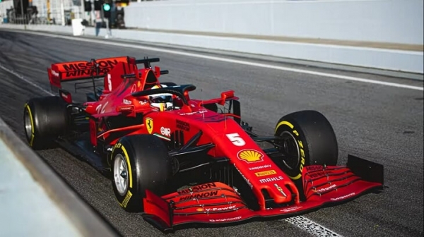 Новый виток шпионажа в &laquo;Ф-1&raquo;: &laquo;Феррари&raquo; тотально параноит, &laquo;Мерседесу&raquo; на все плевать. Рассказ русского фотографа-очевидца