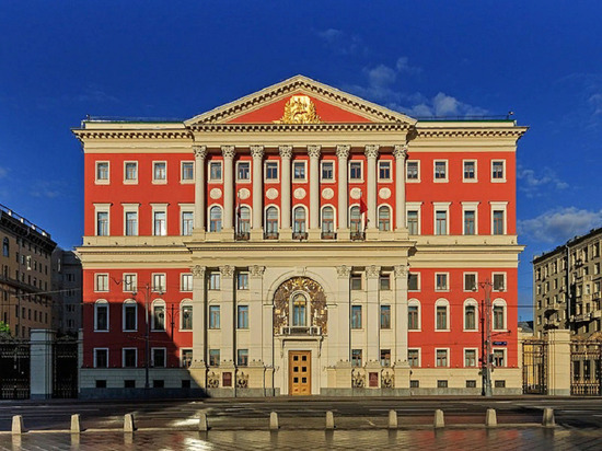 Свыше 10 тысяч москвичей обратились за регистрацией в качестве безработных