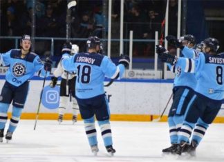 ХК «Сибирь» оказалась сильнее «Автомобилиста» во второй игре плей-офф