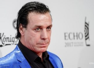 У Линдеманна нет коронавируса − Rammstein