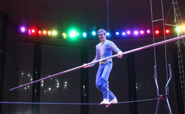 Рекордсмены Книги Гиннеса покажут уникальный трюк в Новосибирском цирке