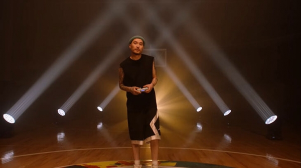 На ютубе запустили шоу про баскетбол со Скриптонитом и комиком с ТНТ. Мы посмотрели &ndash; все не так плохо