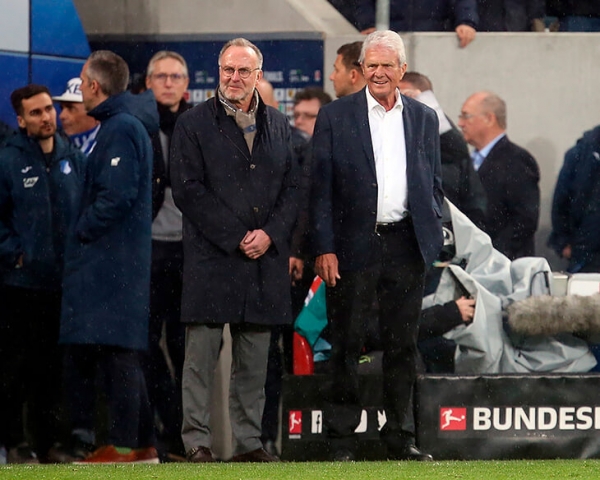 ? Владелец &laquo;Хоффенхайма&raquo; &ndash; враг всех немецких фанатов (&laquo;Сын шлюхи&raquo;) и супергерой в своем регионе (&laquo;Батя Хопп&raquo;)