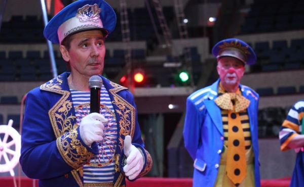 Рекордсмены Книги Гиннеса покажут уникальный трюк в Новосибирском цирке