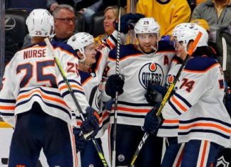 Драйзайтль сделал покер в матче с «Нэшвиллом». У Овечкина новый конкурент