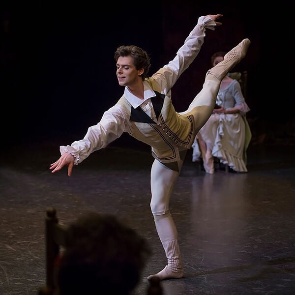 «Проголосовал бы за Шнура? Я столько не выпью». Кержаков – про потерянные 330 миллионов, кидалово Саенко и 90-е в России