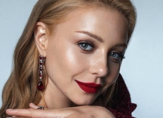 Тина Кароль снялась в откровенном платье