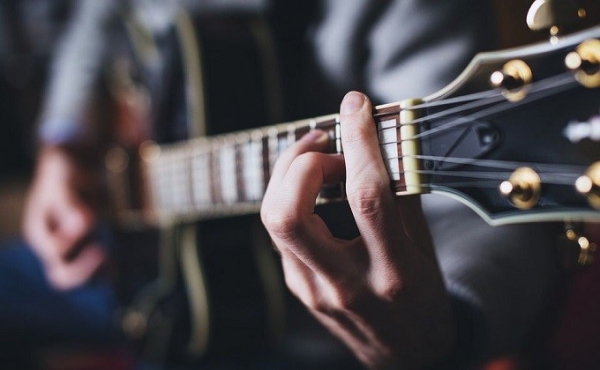 Новосибирцам покажут vr-концерт Вячеслава Бутусова