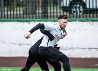 Хаби Алонсо, Кафу, Сычев, Быстров – комментаторы и журналисты рассказывают, как играли в футбол с профи. Делитесь и вы!