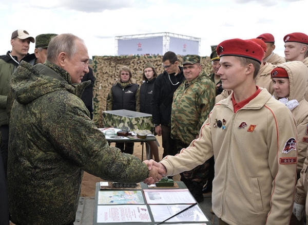 В руководстве Юнармии – три спортсмена с допинговым прошлым. Они учат школьников «совестливости и честности» ?‍♂️