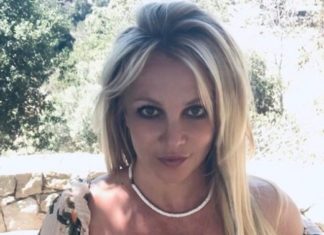 Бритни Спирс похудела и сожгла свой спортзал