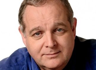 В Омской драме поставили «Визит дамы» в необычном формате: на сцене будет идти прямая трансляция