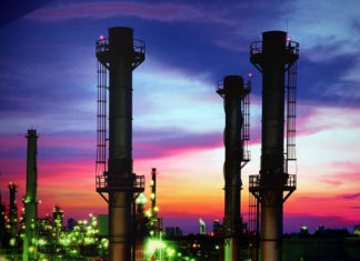 Эксперт объяснил, что значит для России катастрофическое падение цен на нефть