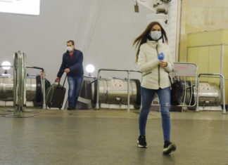 Эксперты посоветовали правительству РФ продлить самоизоляцию до 12 мая