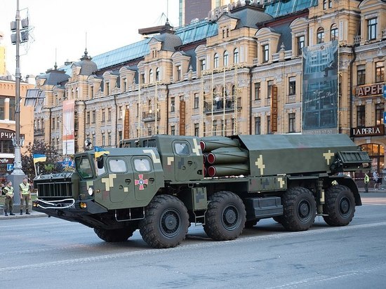 Турчинов напомнил о создании им «ракетного щита» Украины