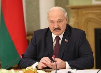 Жириновский потребовал отставки Лукашенко: «он почти 30 лет у власти»