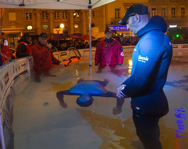 Люди умеют не дышать по 20 минут, игнорируя защитные рефлексы. Возможно, это вредит работе мозга