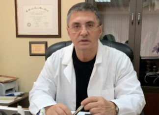 Доктор Мясников раскрыл неожиданный смысл ношения перчаток: защита не от коронавируса