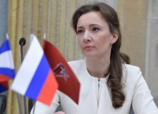 Снова родившая омбудсмен Кузнецова предложила отбирать материнский капитал