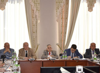 Где она? Где социальная ипотека? Я не вижу! »