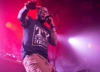 Британский рэпер умер из-за коронавируса