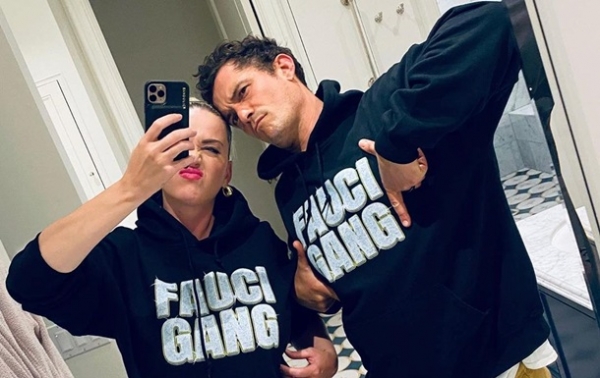 Кэти Перри раскрыла секреты карантина с Блумом