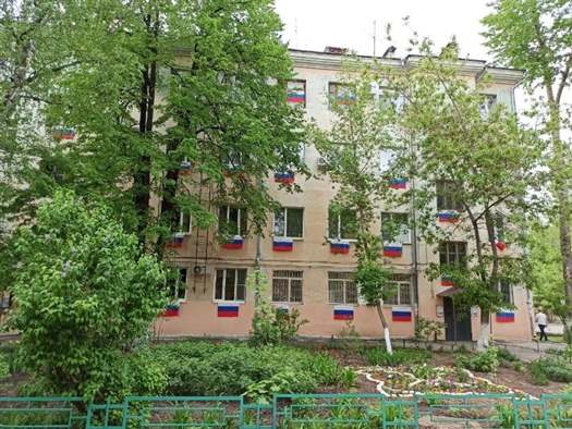 Самарцы приняли участие в федеральной акции "Флаги России. 9 мая"