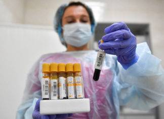 Вспышка коронавируса в российском футболе поставила под вопрос чемпионат России