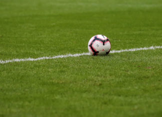 Возобновлению футбольного чемпионата Германии 15 мая могут помешать