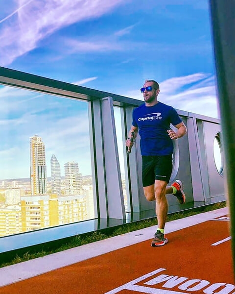 Современные атлетические треки &ndash; городские места силы. Вот несколько примеров из Афин, Лондона и Грозного  