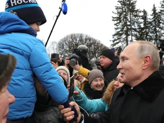 Песков: для Путина в приоритете - человек