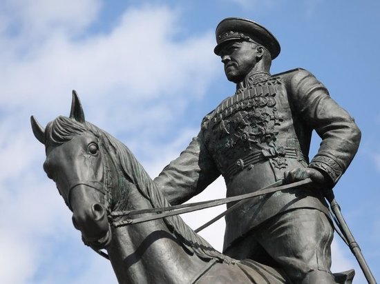 Размер госпремии имени маршала Жукова увеличили в десять раз