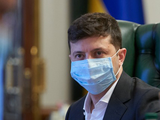 Зарплата Зеленского оказалась в 70 раз меньше задекларированных доходов