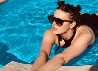 В купальнике и с козой: MARUV отдыхает под Одессой