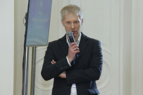 Стало известно, на худрука какого омского театра завели уголовное дело