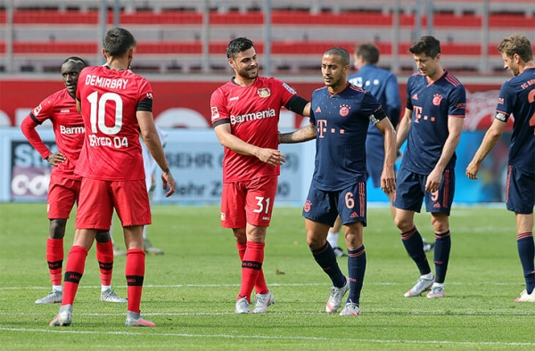 Школьник из «Байера» забил «Баварии» самый молодой гол Бундеслиги. Парню 17 лет и 34 дня
