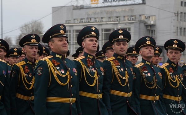 Репетиция парада Победы-2020 - когда и что перекроют в Новосибирске