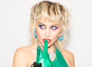 «Бездомная»: образ Майли Сайрус для прогулки раскритиковали в сети