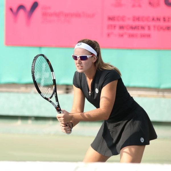 Русская теннисистка в Египте: 93 финала, асфальтовый корт, жизнь в долг и $3000 за договорняк