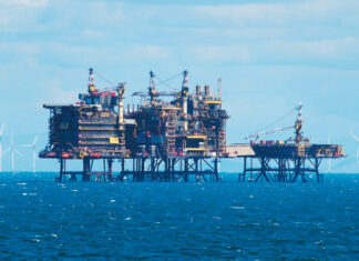 Украина собралась отнять у Крыма шельф Черного моря