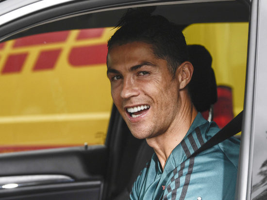 В мире появился первый миллиардер-футболист