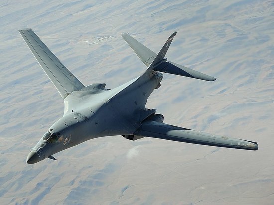 Эксперт рассказал об угрозах России от бомбардировщиков США на Украине