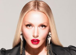 Полякова показала стройные ноги «без фотошопа»