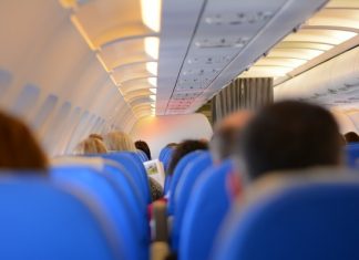 Эксперты рассказали, когда Россия возобновит международные авиаперелеты